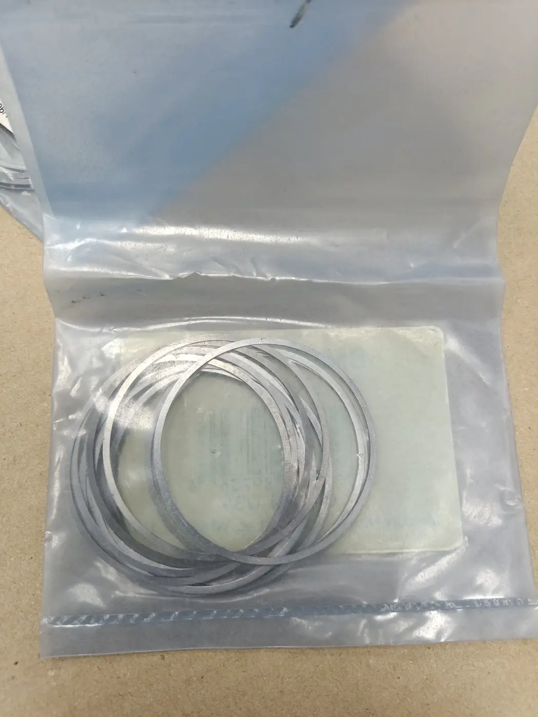8M0063262 SHIM SET