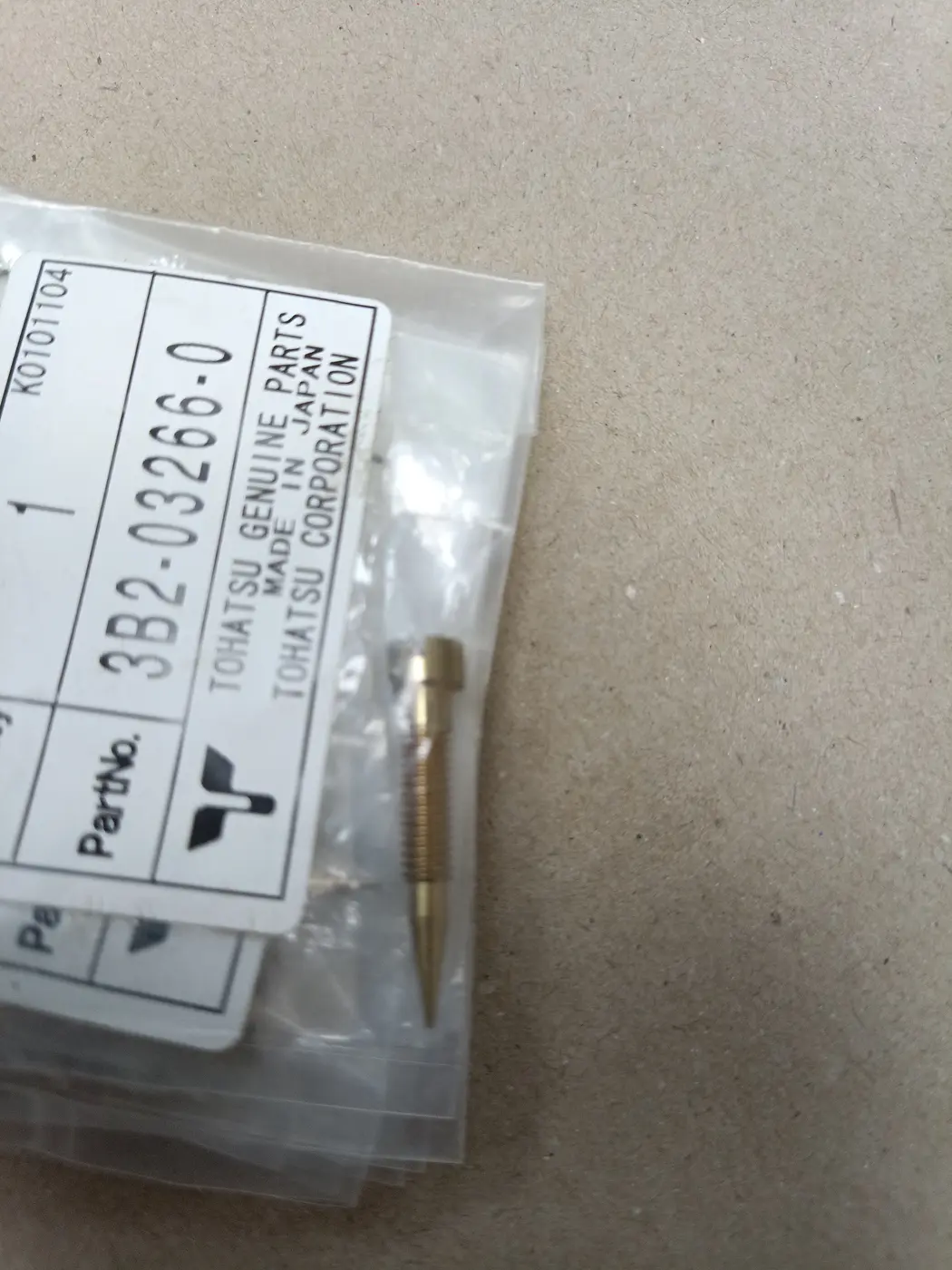 3B2-03266-0 PILOT SCREW