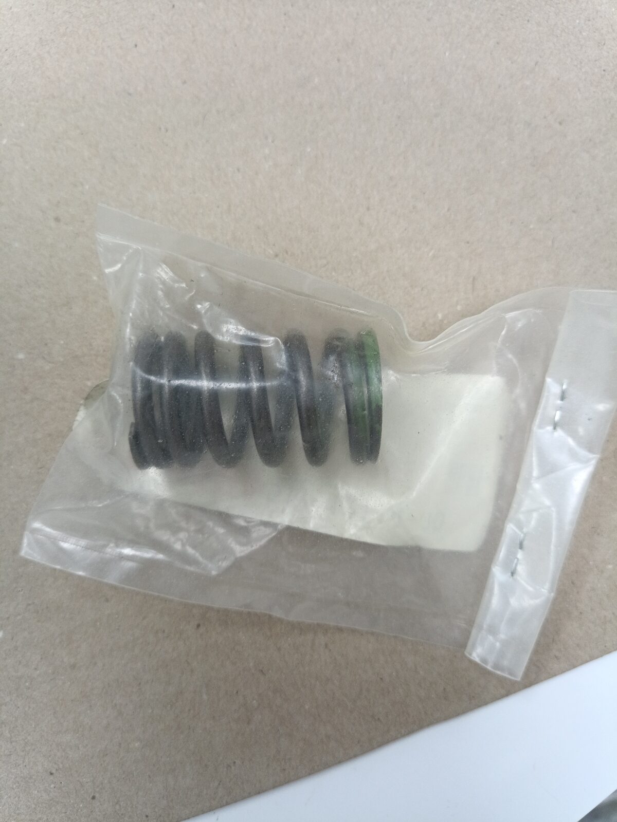 51y-12114-00 SPRING