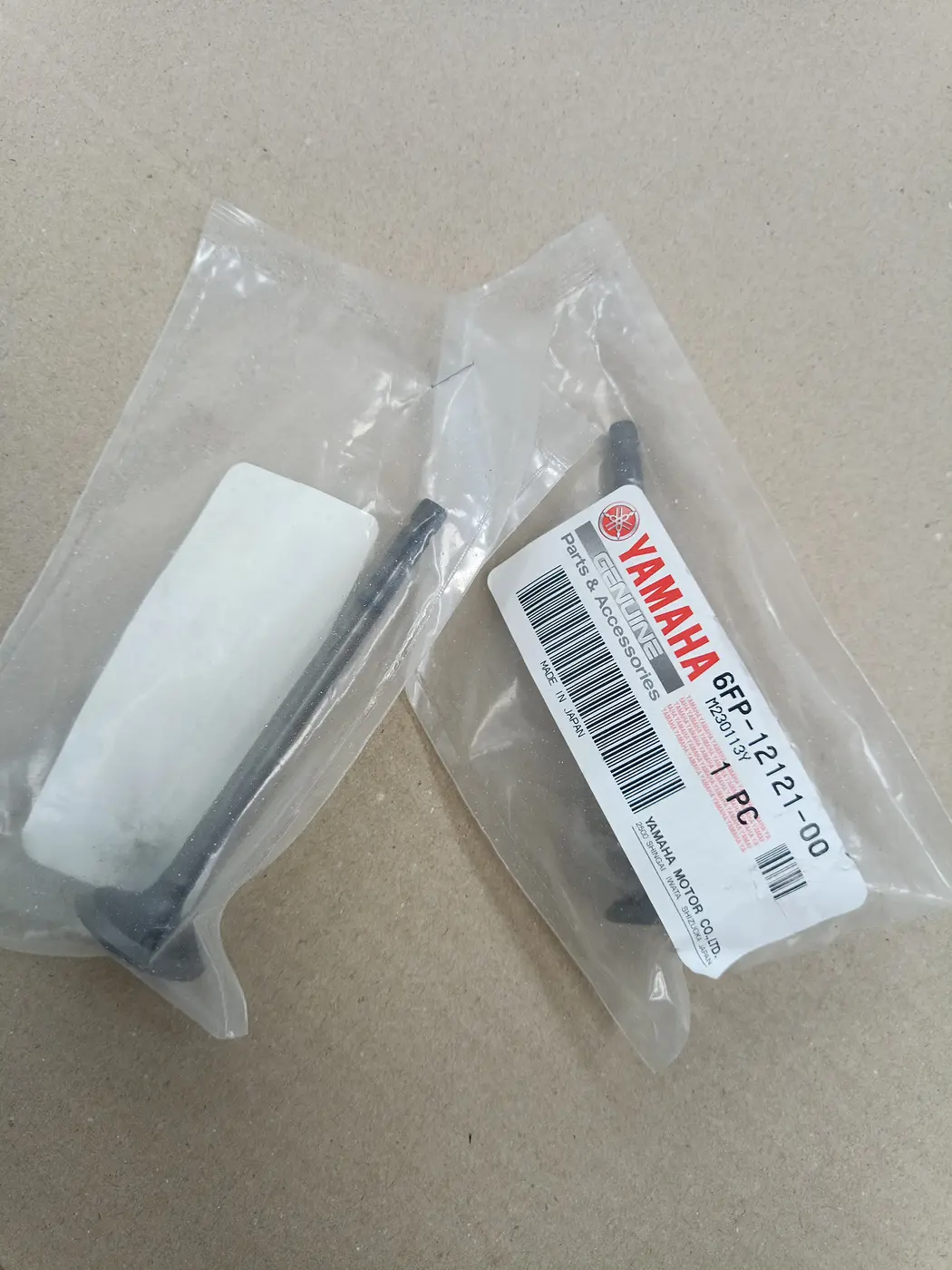 6FP-12121-00 VALVE, EXHAUST
