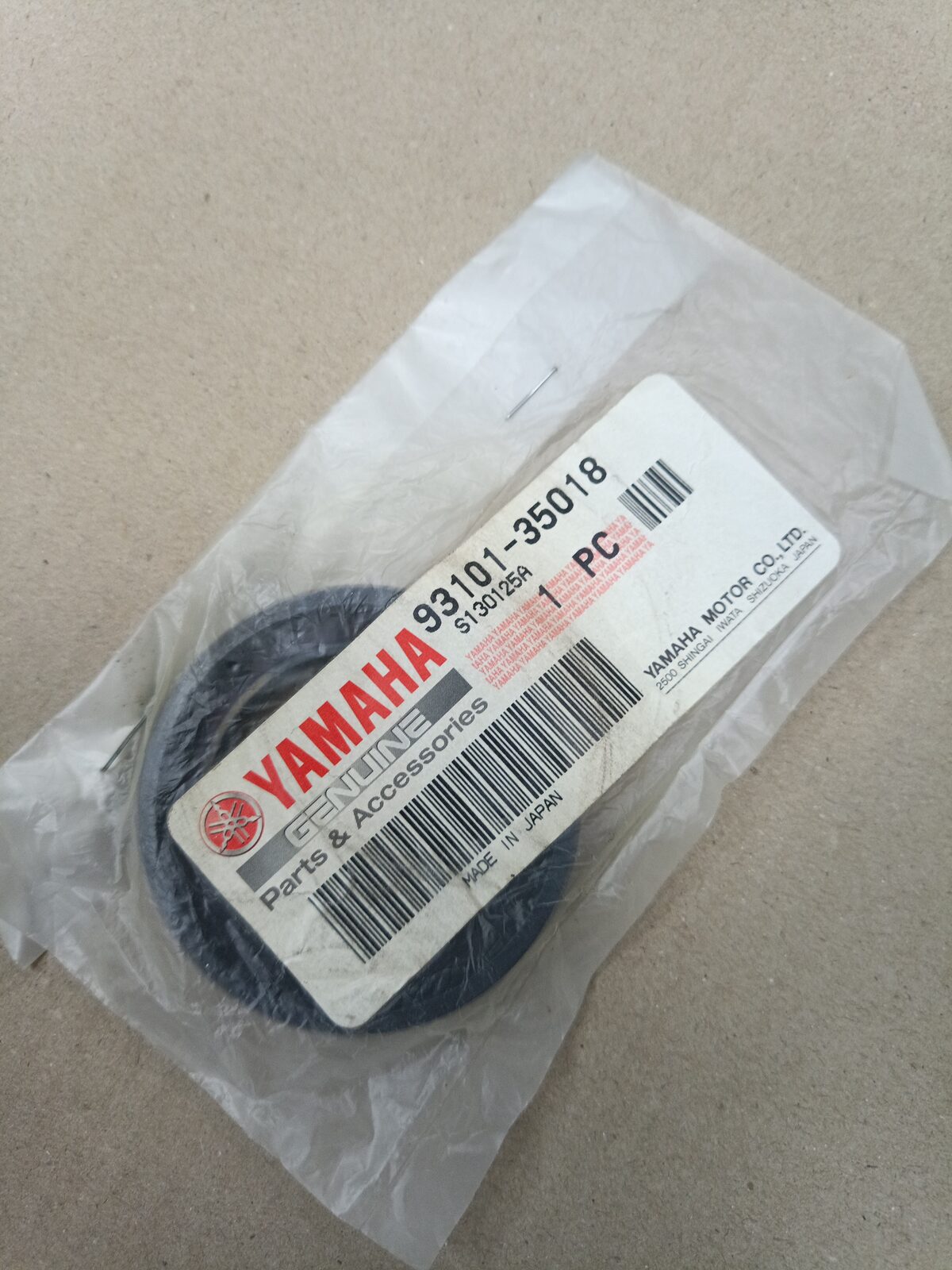 93101-35018 OIL SEAL